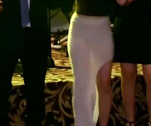 MILF nhận hậu môn vlxx hàn